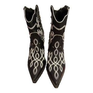 Altar'd State Veletta Western Boots 8.5 Black Cowgirl Stitched Block Heel